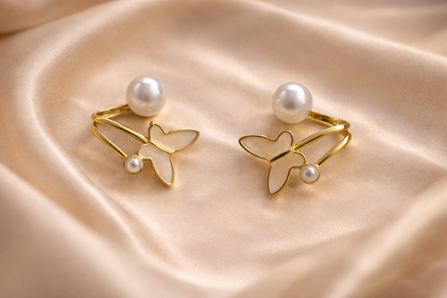 Pearl Butterfly Grace Earrings
