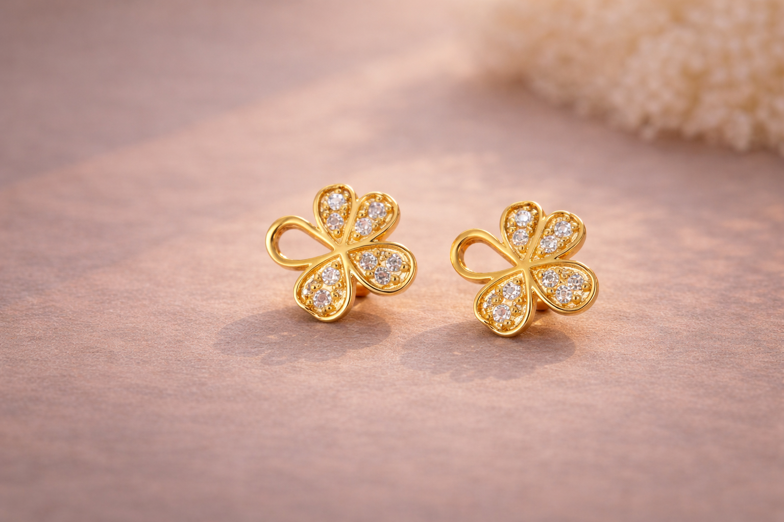 Golden Clover Spark Stud Earrings