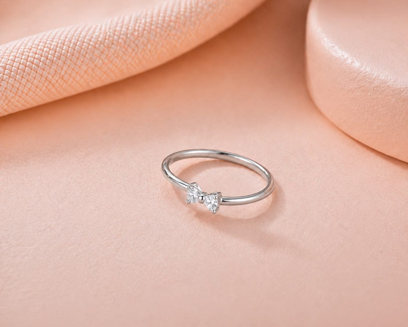 Tiny Bow Spark Ring