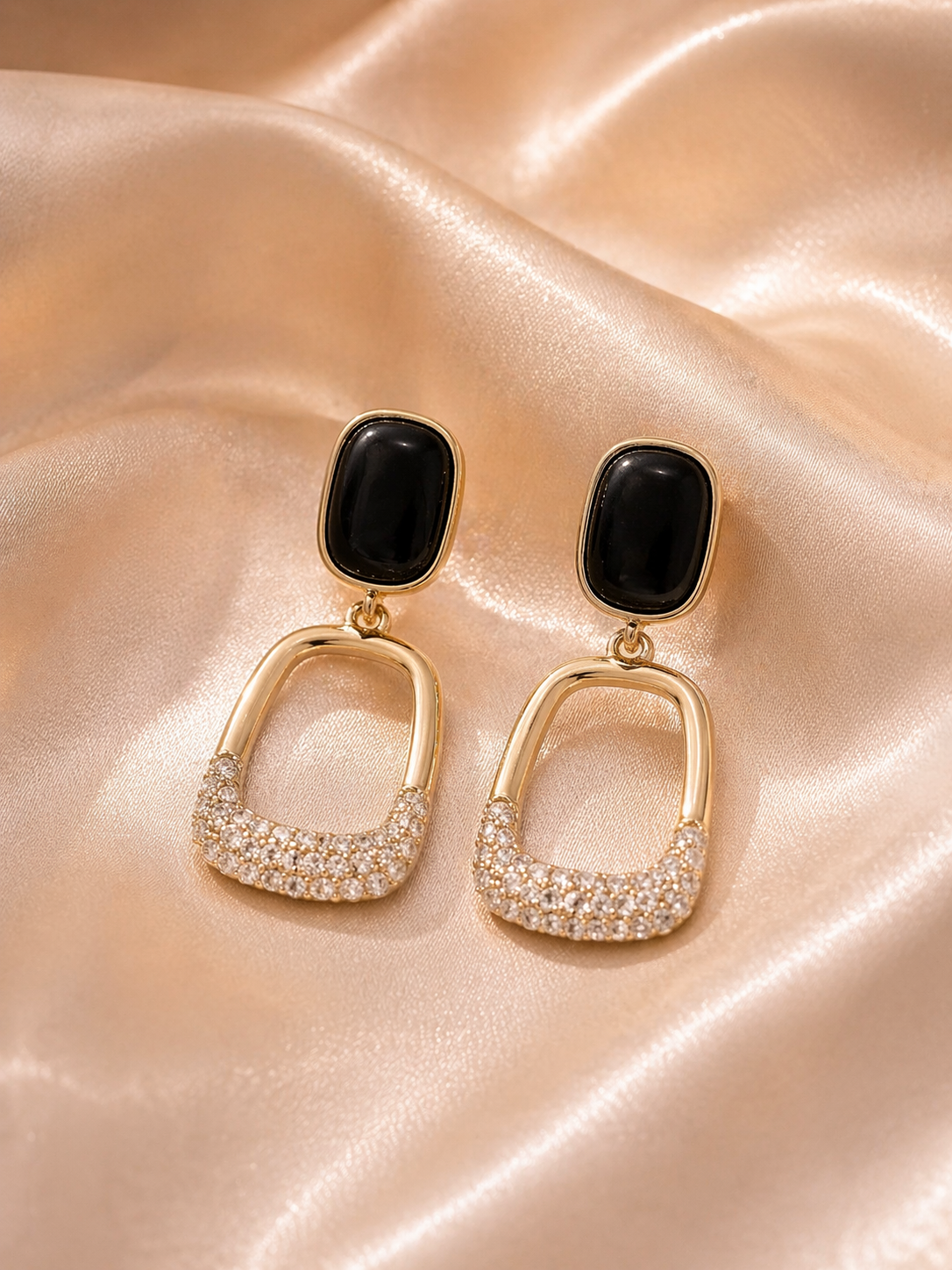 Midnight Glow Luxe Drop Earrings