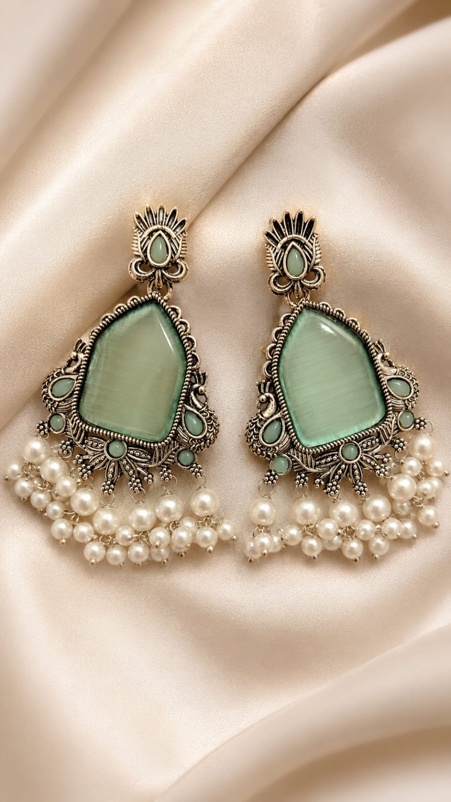 Mint Pearl Royale Earrings
