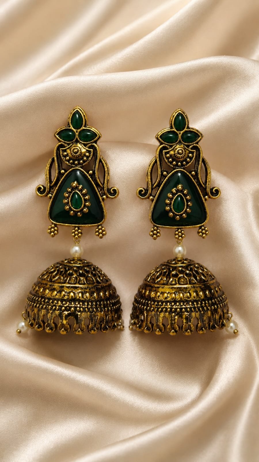 Emerald Antique Jhumka Earrings