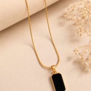 Noir Horizon Geometric Necklace
